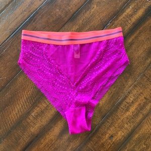 NWT Victoria’s Secret high rise panty